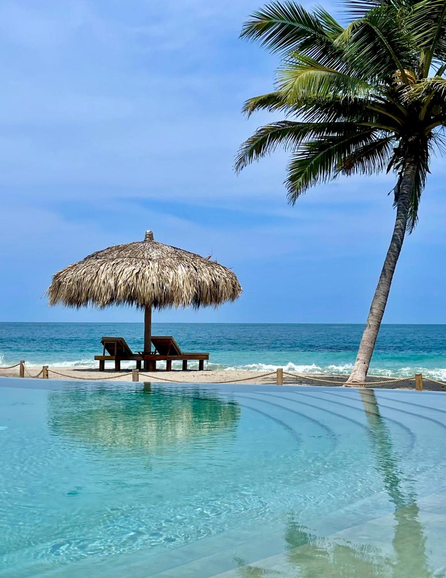 Senda Kokkos Beach Los Naranjos Luaran gambar