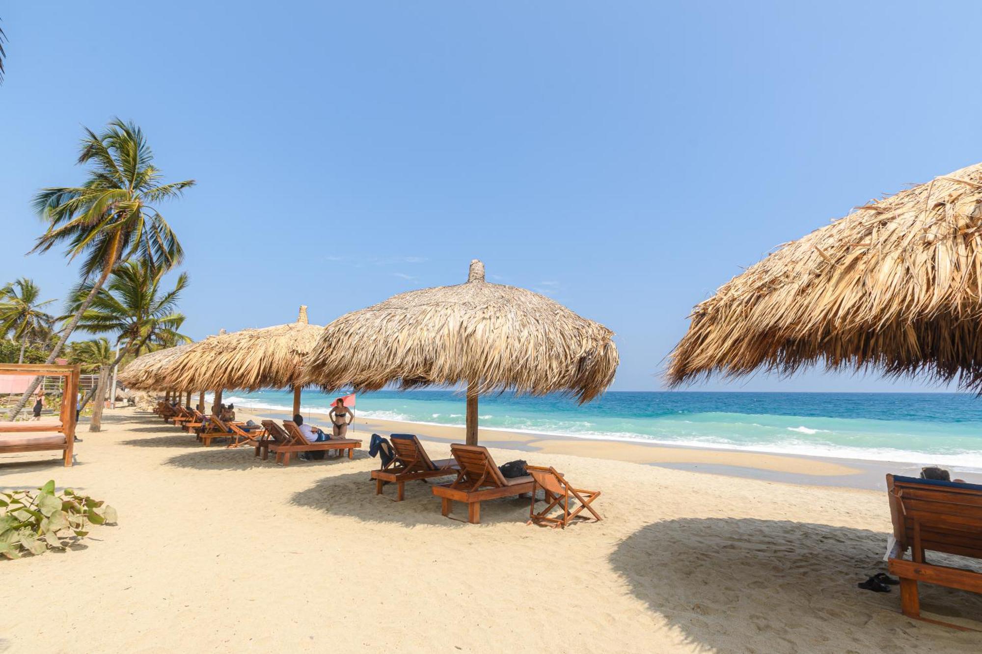 Senda Kokkos Beach Los Naranjos Luaran gambar